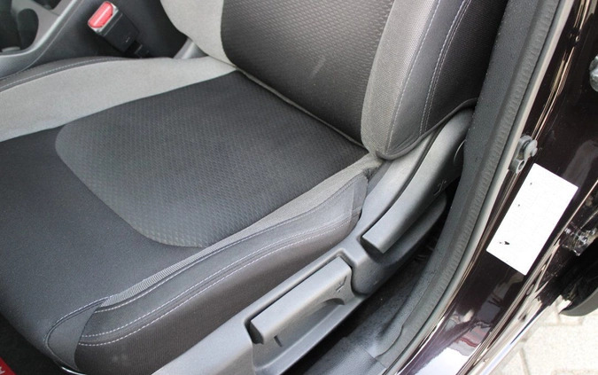 Nissan Qashqai cena 74900 przebieg: 108911, rok produkcji 2018 z Biała małe 781